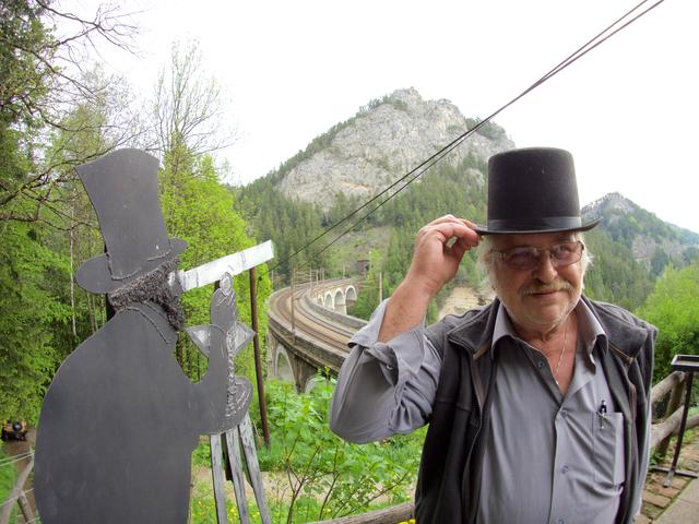 Hausherr Georg Zwickl freut sich auf die 8. Museumssaison, wenn auch mit verspätetem Start.