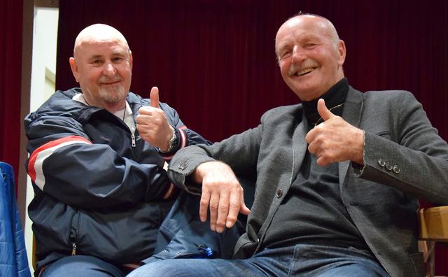 Tiroler Boxlegenden und Funktionärs Urgesteine Peter Mitterer (li.) und Rainer Salzburger (re.) sind immer noch voller Box-Interesse. | Foto: Friedl Schwaighofer