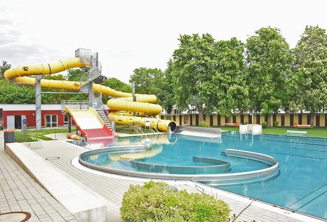 Beim Nichtschwimmerbecken mit Rutsche im Citysplash laufen noch die Vorbereitungsarbeiten. 
 | Foto: Foto: Vorlaufer