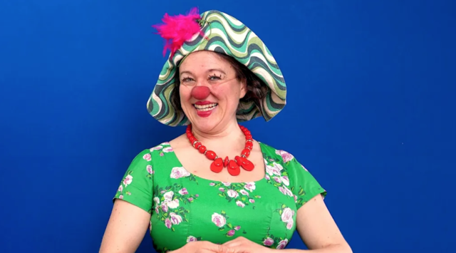 Nacktfotos zu verschenken sie sucht ihn. Grnburg exklusive partnervermittlung. St. valentin junge singles. Gaspoltshofen frau sucht mann frs bett. Bad vslau Partnersuche ab 60 deutschland. Menschen kennenlernen in