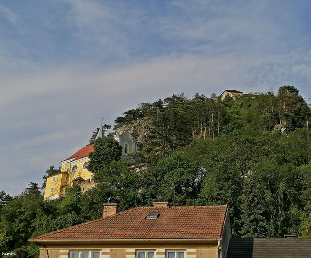Bergkirche und Schloss bzw. Burg Pitten