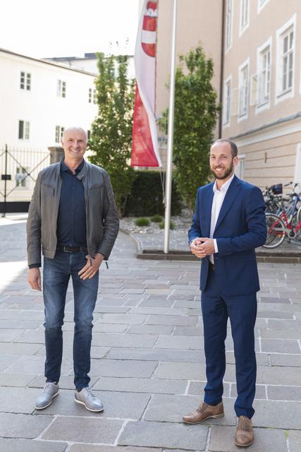 Der kommende Landtagsabgeordnete Hans Ganitzer (li.) mit dem neuen SPÖ-Landeschef David Egger. | Foto: Arne Müseler