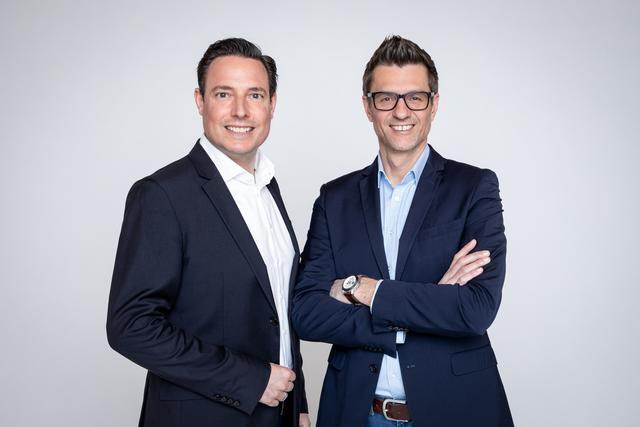 Gerhard Feiler (li.) und Gernot Krickl, Gründer und Geschäftsführer von wir-sind-verkauf.com, suchen den kreativsten Unternehmer in der Corona-Krise.