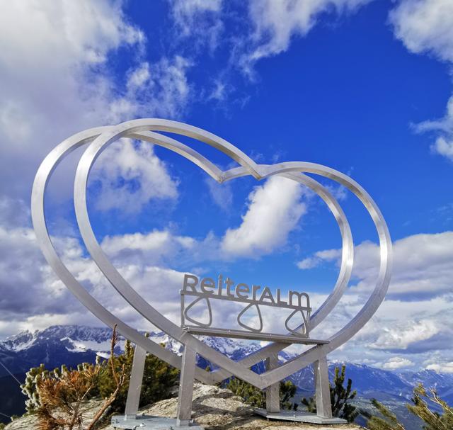 Der neue Photopoint in der Form des Steirerherzens | Foto: Reiteralm Bergbahnen