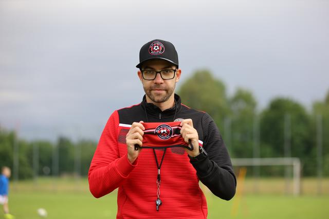Beim SKM setzte man mit der eigenen Maske ein Zeichen.