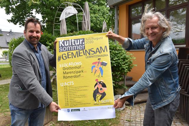 Stampften mit vereinten Kräften ein tolles Programm aus dem Boden: Die Kuratoren "Sir" Oliver Mally (r.) und Gernot Kratzer.
