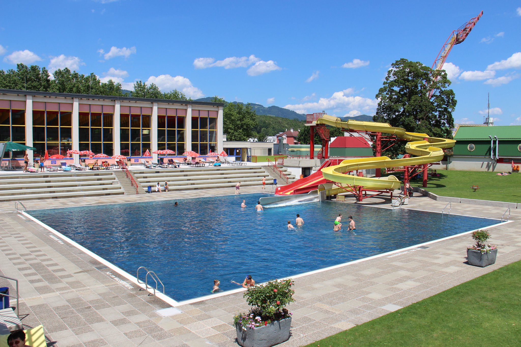 Kapfenberg: Freibad wird geöffnet - Bruck an der Mur