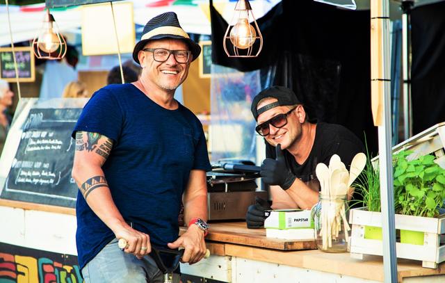 Mastermind der Augarten-Gastronomie: Stefan Roth (r.) | Foto: mundpropaganda