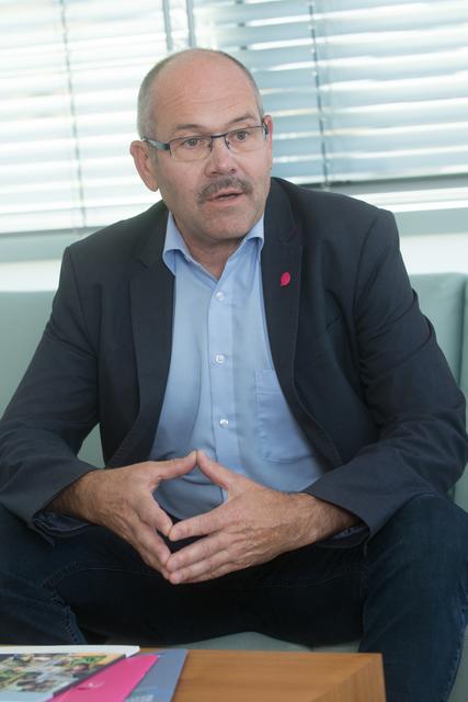 Für den NEOS-Landtagsabgeordneten Andreas Leitgeb führt nur eine Kontingentierung des Motorradverkehrs zum Ziel. | Foto: NEOS/Vandory