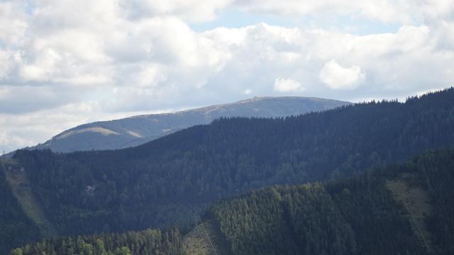 ... Semmering (dahinter lacht auch das Stuhleck aus dem Steirischen herüber), ... | Foto: S.Plischek
