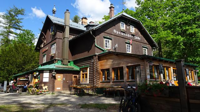 Willkommen in der Speckbacher-Hütte! ... | Foto: S.Plischek