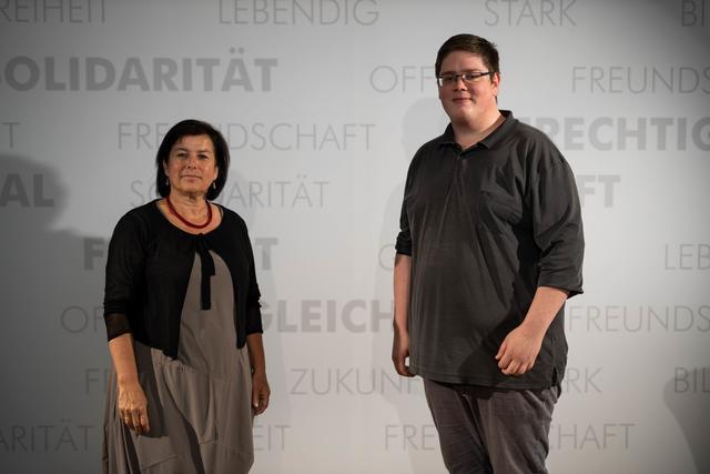 SPÖ OÖ-Parteivorsitzende Birgit Gerstorfer und FSG-Bundesjugendvorsitzender Josef Rehberger forden jetzt Maßnahmen, um Jugendarbeitslosigkeit entgegenzutreten.