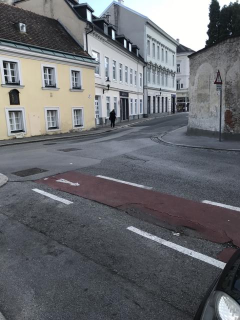 Gefahrenstelle Kreuzung Grabengasse / Breyerstraße