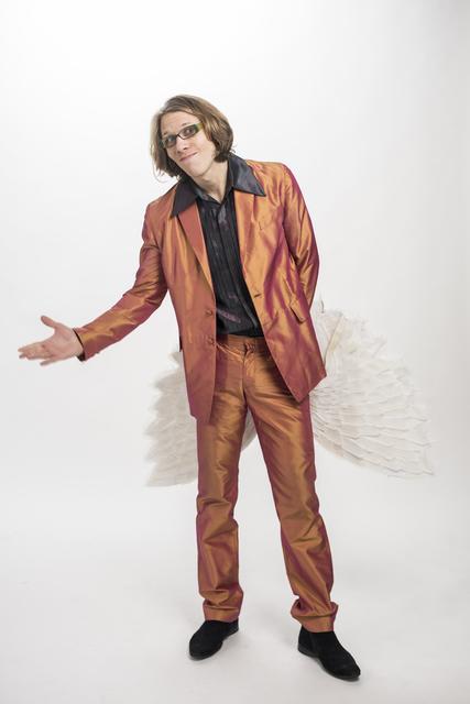 Am 19. Juni kehrt der "Blonde Engel" mit seinem Album "Codex Angeli" auf die Posthofbühne zurück.