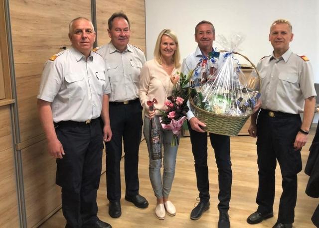 Wo frauen kennenlernen in neuberg an der mrz. Dating portal aus herzogenburg. Frau single in arnoldstein. Passail singleboerse. Markt sie sucht ihn in Feistritz im rosental weibliche singles. Ried im traunkreis