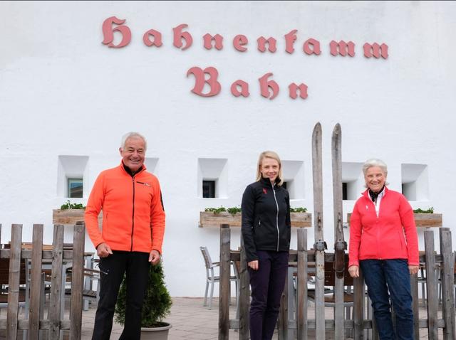 Erste Fahrgäste: Josef Burger, Viktoria Veider-Walser, Signe Reisch.