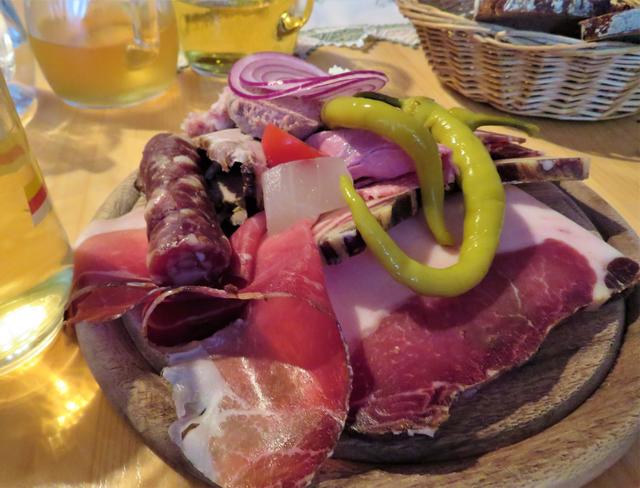 Erleichterungen für Buschenschank-Betreiber sind geplant, die noch heuer im August in Kraft treten sollen. | Foto: Arnulf Aichholzer