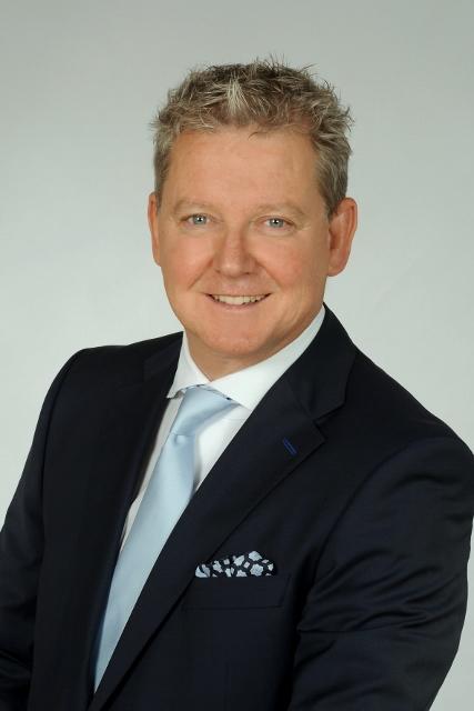Baulandesinnungsmeister Norbert Hartl informiert jetzt über den Bonus für Baulehrlinge in Zeiten der Corona-Pandemie. | Foto: Atelier Mozart