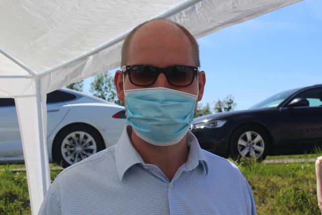 Der Alt-Hadersdorfer Raphael Zöscher begleitet als kaumfännischer Gesellschafter der Artichoke Computing GmbH das Projekt der Covid-Fighters von Anfang an.