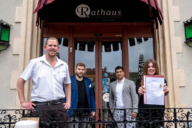 Inhaber Michael Schödl,vida-Fabian Edlinger, vida-Sumit Kumar, Samantha T.