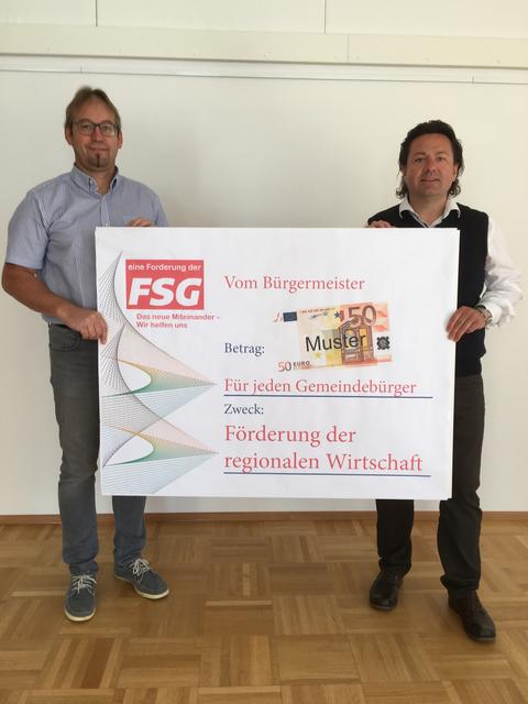 Reinhold Schneider und Andi Hitz wollen die Wirtschaft und die Menschen mit Gratis-Gutscheinen unterstützen.