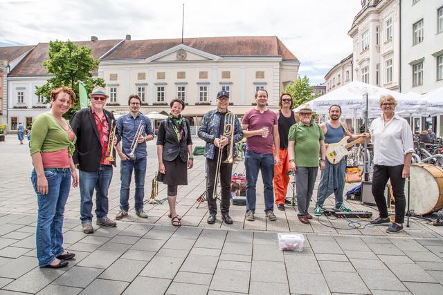 Selina Prünster, Pepi Abicht, Luis Abicht, Tanja Windbüchler-Souschill, Arthur Fandl, Thomas Hierzberger, Florian Tuchacek, Andreas Löffler, Silvio Sinzingers, Anneliese Weichart.

 | Foto: Vigerl