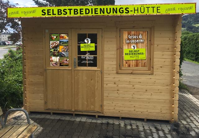 Die zweite Selbstbedienungshütte der Familie Sneditz steht in Griffen.