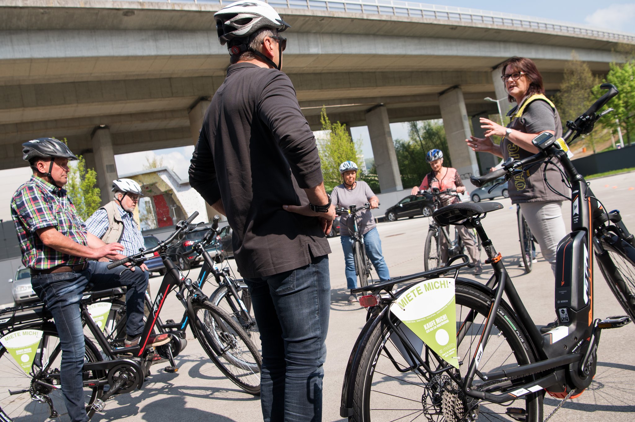 17. Juni: Kostenloser E Bike Kurs beim ÖAMTC Ried Ried Seit April 2020: 42 Jähriger stahl Fahrräder in Deutschland