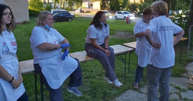 Freiwillige Helfer in Pressbaum für Ihre Unterstützung.