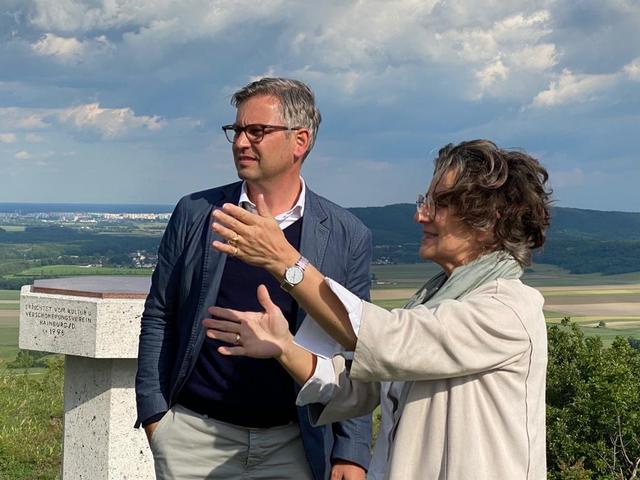 Magnus Brunner und Michaela Gansterer-Zaminer besuchen den Braunsberg | Foto: Privat
