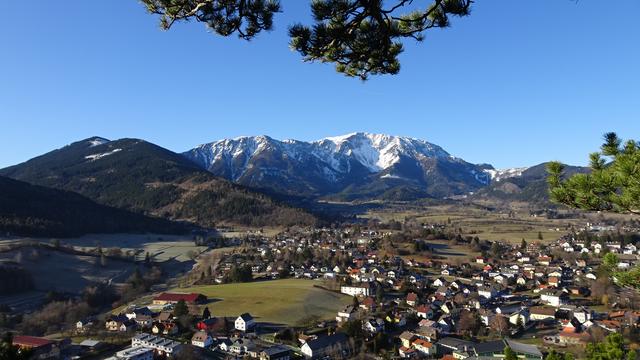 Ob imposante Bergwelten, glitzernde Flüsse und Seen oder ob kulturelle Vielfalt gefragt ist – unser Heimatland Österreich hält für die verschiedensten individuellen Wünsche und Bedürfnisse alles bereit!