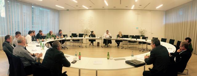 In zehn von 15 Gemeinden sitzen ÖVP-Bürgermeister im Sattel. Sehr viele Sitze werden bei der Gemeinderatswahl am 28. Juni aber neu vergeben. | Foto: Michl