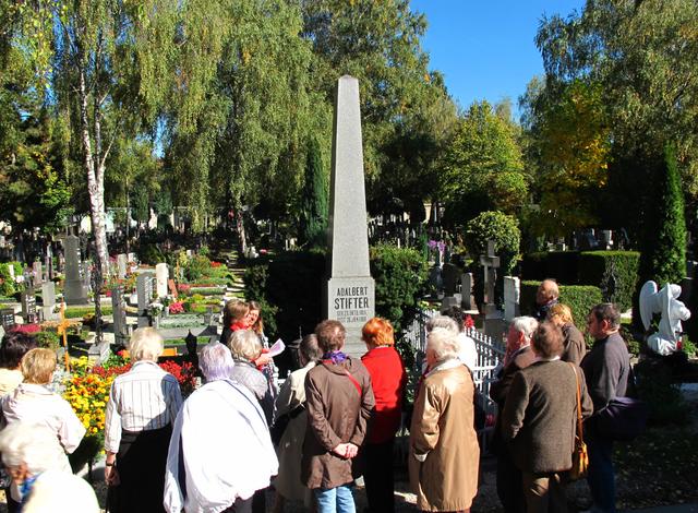 Das Grab von Amalie und Adalbert Stifter am St. Barbara Friedhof. | Foto: Clemens Frauscher