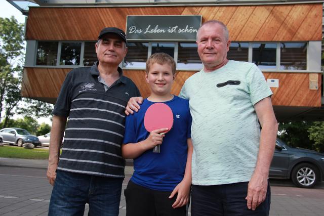 Robert Molnar, Jungtalent Pöschl und Trainer Alex Saprykin. | Foto: Foto: Mold