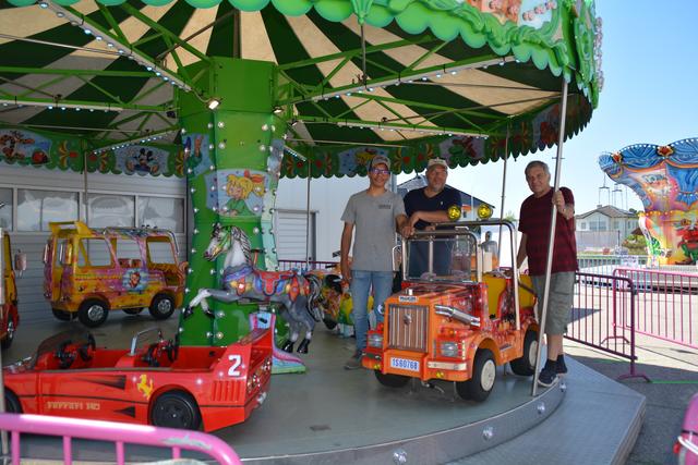 Kai, Martin und Johann Schickinger bauten in der Amstettner Straße in Mauer einen Vergnügungspark auf. 
