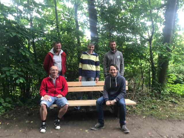 Foto (v. li. n. re.): Ortsparteiobmann Josef Zwettler, Thoms Koprax, Alexander Thallmeier, Gerhard Schuhmeier und Markus Krempl-Spörk | Foto: VP St. Pölten