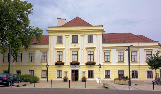 Das Museum Mödling im Thonetschlössl | Foto: chromy