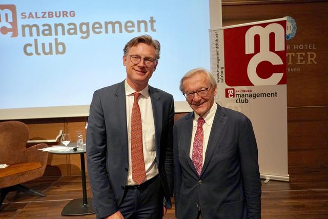 mc-Präsident Johannes Hörl (li.) moderierte den Abend mit Bundeskanzler a.D. Wolfgang Schüssel (re.).