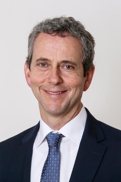 Stefan Meusburger, Medizinischer Geschäftsführer des Ordensklinikums Linz (Barmherzige Schwestern, Elisabethinen), informiert jetzt über virtuelle Angebote für Krebspatienten und ihre Angehörigen.