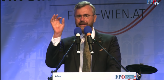 FPÖ-Chef Norbert Hofer bei der Kundgebung gestern in Wien. | Foto: Screenshot