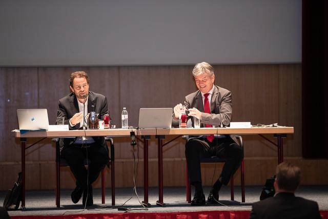 Florian Niedersüß (l.) und Werner Steinecker präsentieren ihre Zukunftsvisionen. | Foto: eww Gruppe