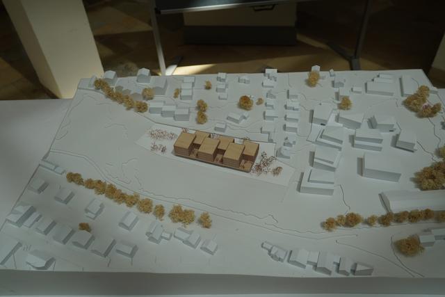 Harmonisch fügt sich der Entwurf der SWAP Architekten ZT in das Umfeld.