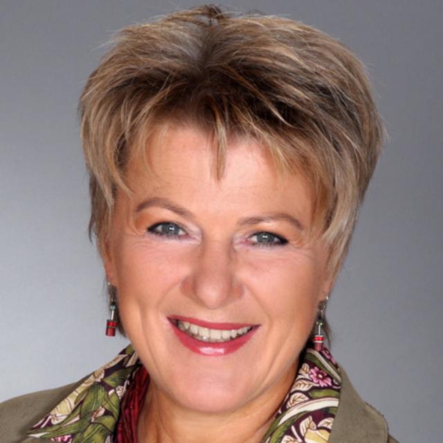 Suche neue Bekanntschaften. Julia. Maria Enzersdorf. Kein fixer Termin. Hallo, Da ich erst seid kurzen in Wien wohne mchte ich neue Leute kennen lernen. Freunde Finden In Maria Enzersdorf Buddyme