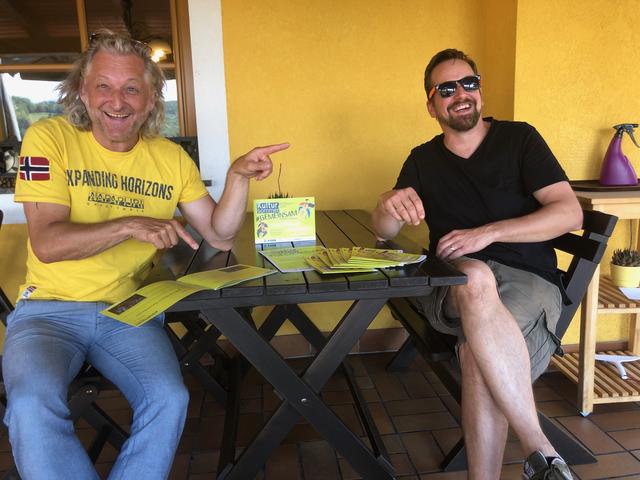 Treffende Worte von Oliver Mally an Gernot Kratzer: "Kratzer atmet öfter durch bevor er etwas sagt." Und Gernot Kratzer antwortet: "Oliver hat das Herz mehr auf der Zunge. Auch das ist durchaus positiv." | Foto: Waltraud Fischer