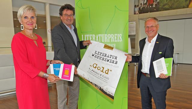 Vorfreude auf Texte in der Kulturabteilung.