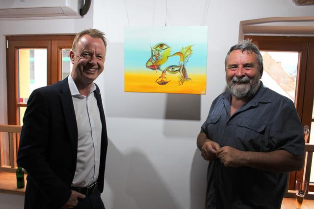 Bürgermeister Mario Abel besuchte die Ausstellungseröffnung