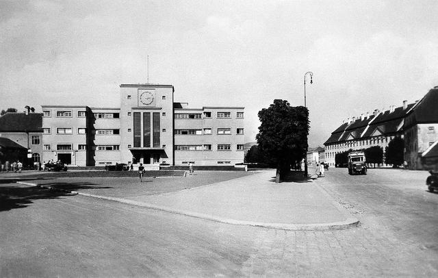 Das Linzer Parkbad war das erste öffentliche Hallenbad in Oberösterreich. | Foto: Archiv der Stadt Linz