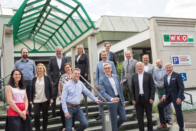 Das Präsidium der WKO Steiermark mit dem neu konstituierten Ausschuss der Regionalstelle Bruck-Mürzzuschlag.