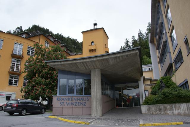 Das Krankenhaus St. Vinzenz Zams spielt eine zentrale Rolle für die Gesundheitsversorgung im Tiroler Oberland.