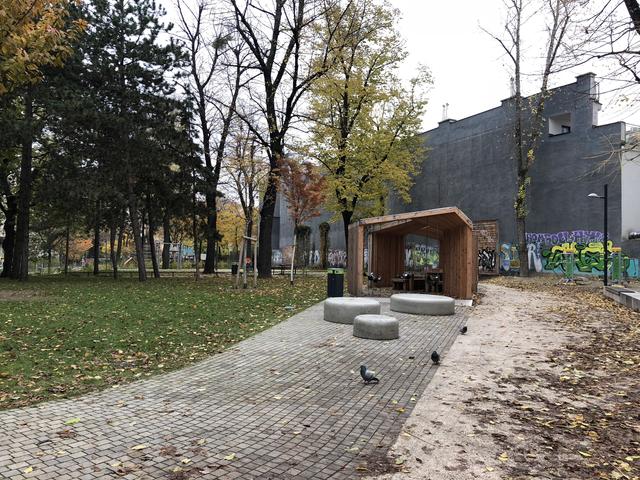 „Wir läuten den Sommer im Kinderbezirk Neubau mit kühlem Eis und Spiel im Park ein", sagt Bezirksvorsteher Markus Reiter (Grüne). Unter anderem gibt es im Josef-Strauß-Park ein Programm.